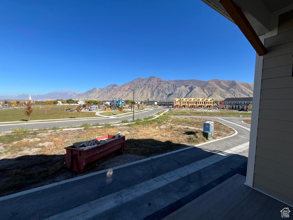 Photo 9 for MLS #2111393 at 883 W Hobble Creek Ct #91