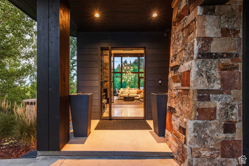 Photo 34 for MLS #2111396 at 2549 Enclave Ln #35