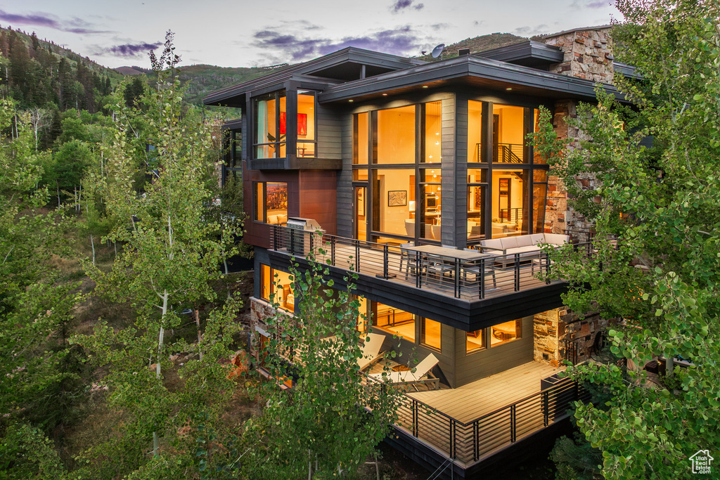 Photo 4 for MLS #2111396 at 2549 Enclave Ln #35