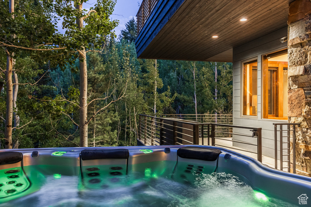 Photo 31 for MLS #2111396 at 2549 Enclave Ln #35