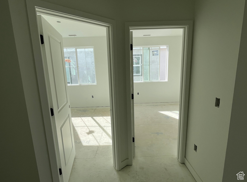 Photo 10 for MLS #2111400 at 884 W Huntington River Dr #101