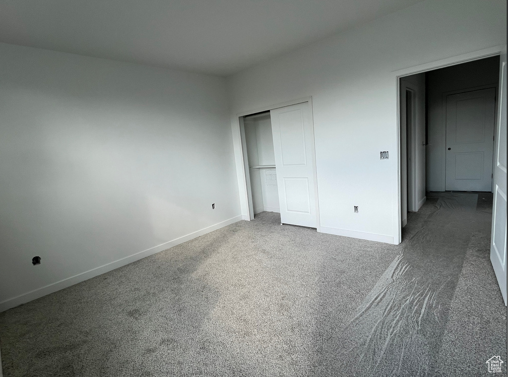 Photo 9 for MLS #2111404 at 896 W Huntington River Dr #102