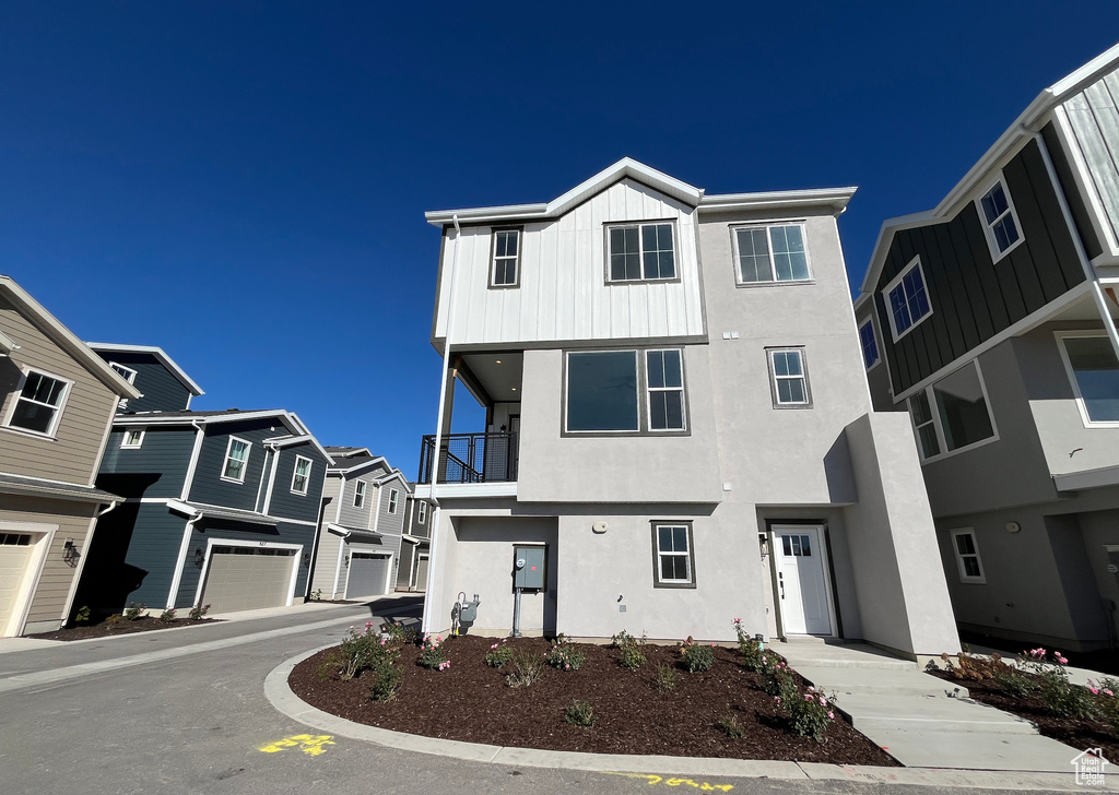 Photo 17 for MLS #2111404 at 896 W Huntington River Dr #102