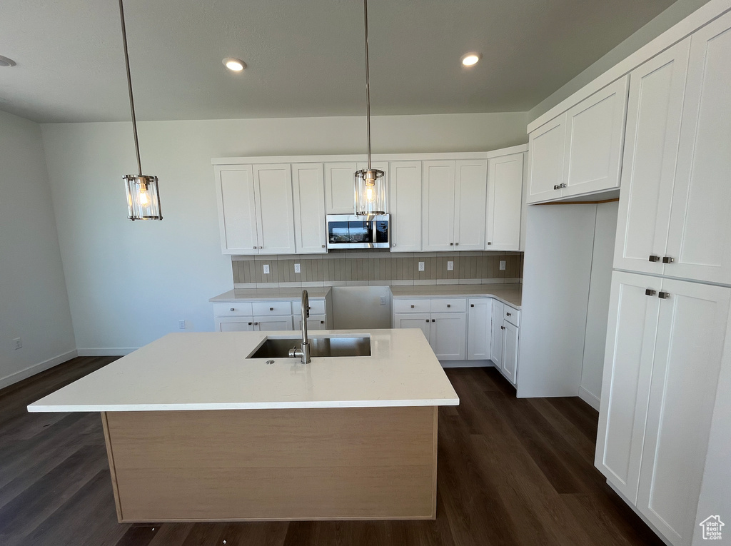 Photo 6 for MLS #2111404 at 896 W Huntington River Dr #102