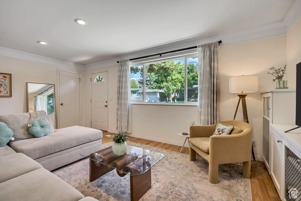 Photo 3 for MLS #2111407 at 7722 S 1100 East