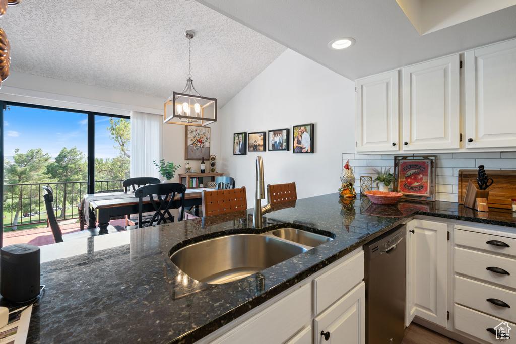 Photo 16 for MLS #2111410 at 300 W 2025 South #26