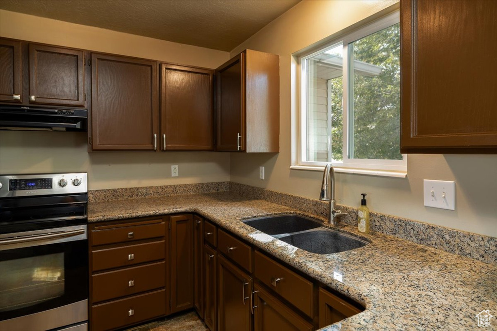 1321 S 840 W Woods Cross, UT 84087