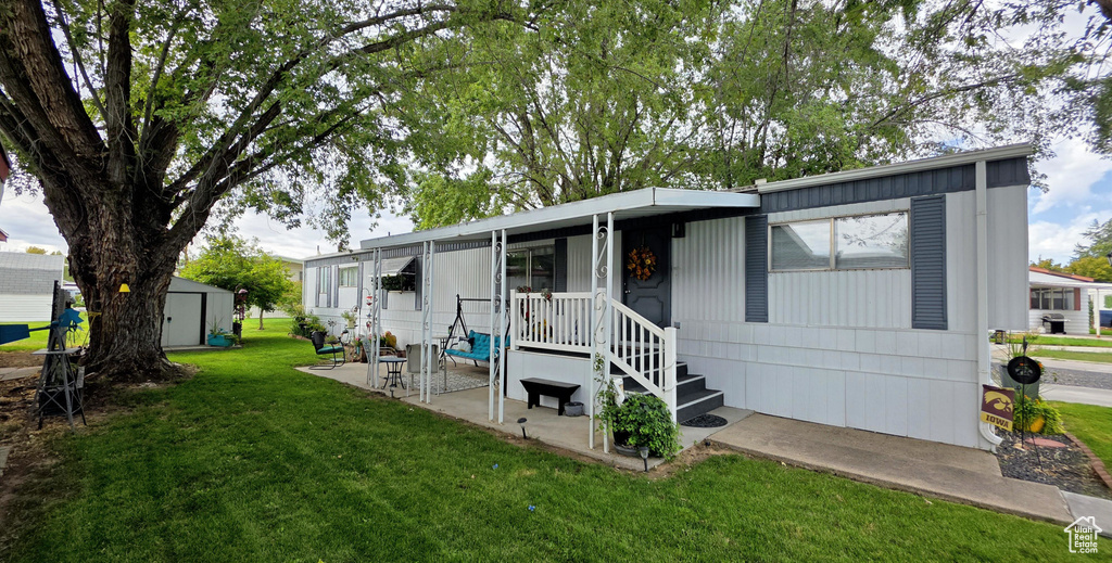 Photo 2 for MLS #2111414 at 3800 S 1900 West #64