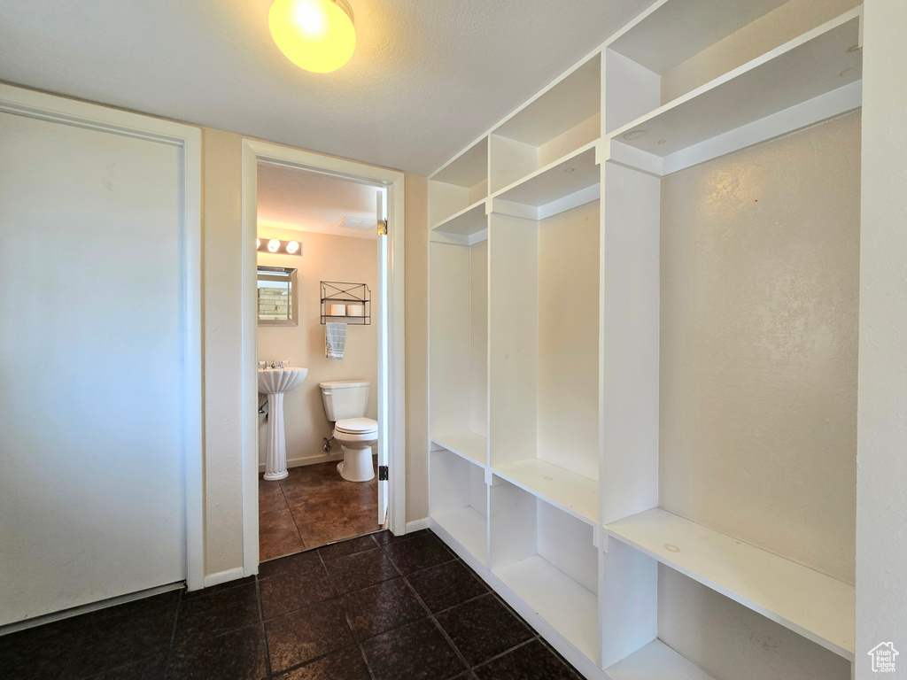 Photo 26 for MLS #2111418 at 5860 Kingston Way