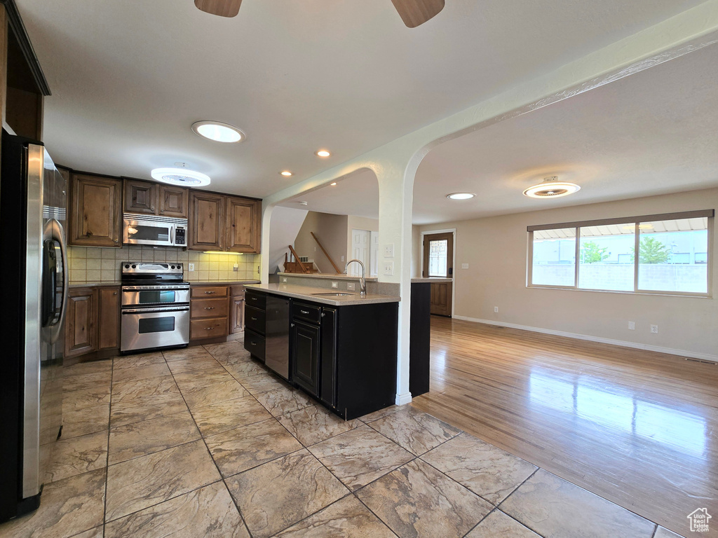 Photo 5 for MLS #2111418 at 5860 Kingston Way