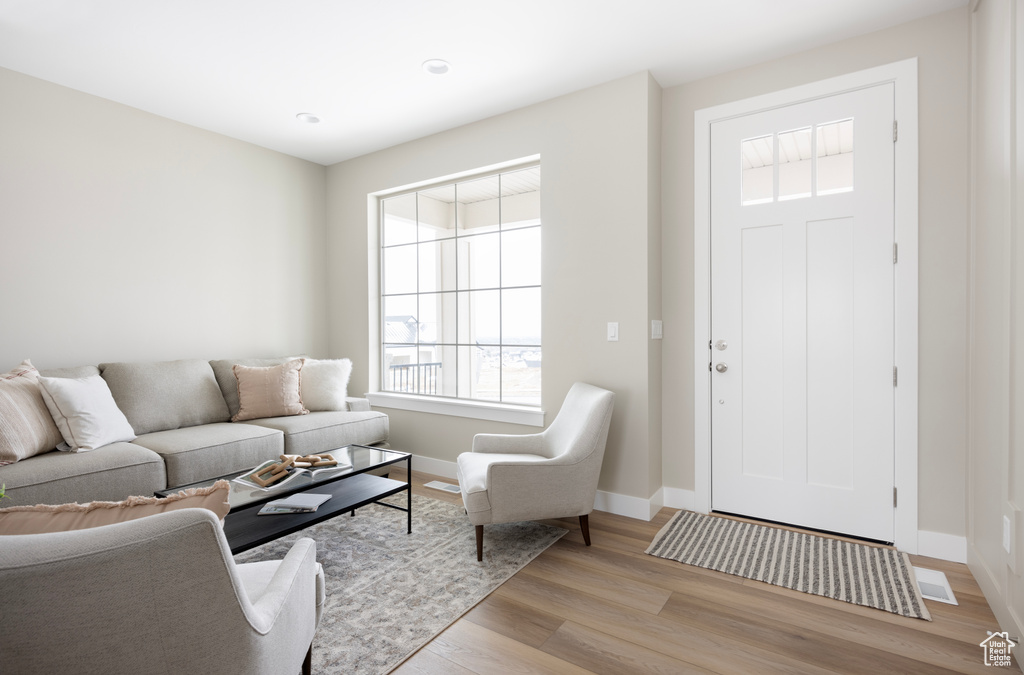 Photo 11 for MLS #2111432 at 796 Ridge View Dr #85