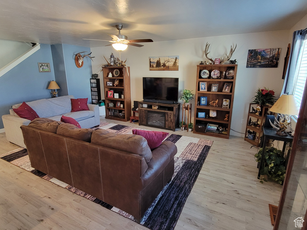 Photo 3 for MLS #2111434 at 1716 W 1210 South