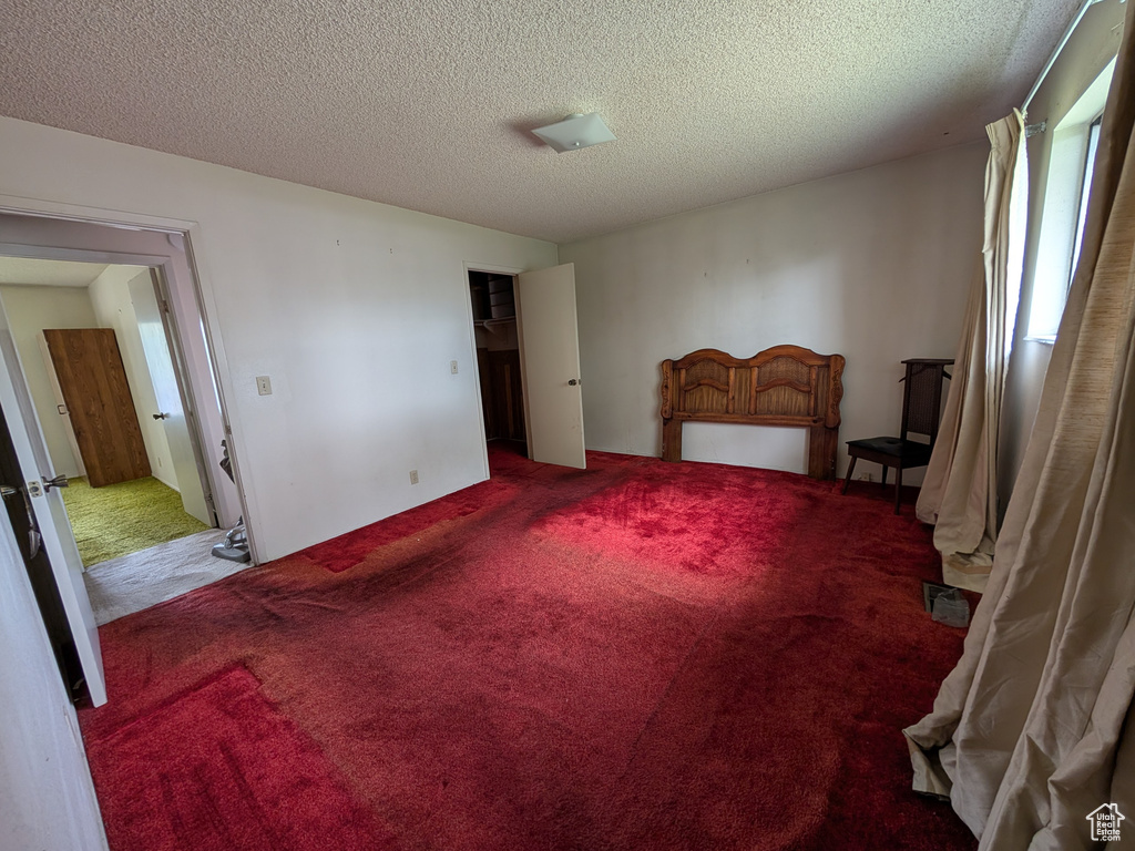 6855 S RUNNING SPRINGS DR West Jordan, UT 84084