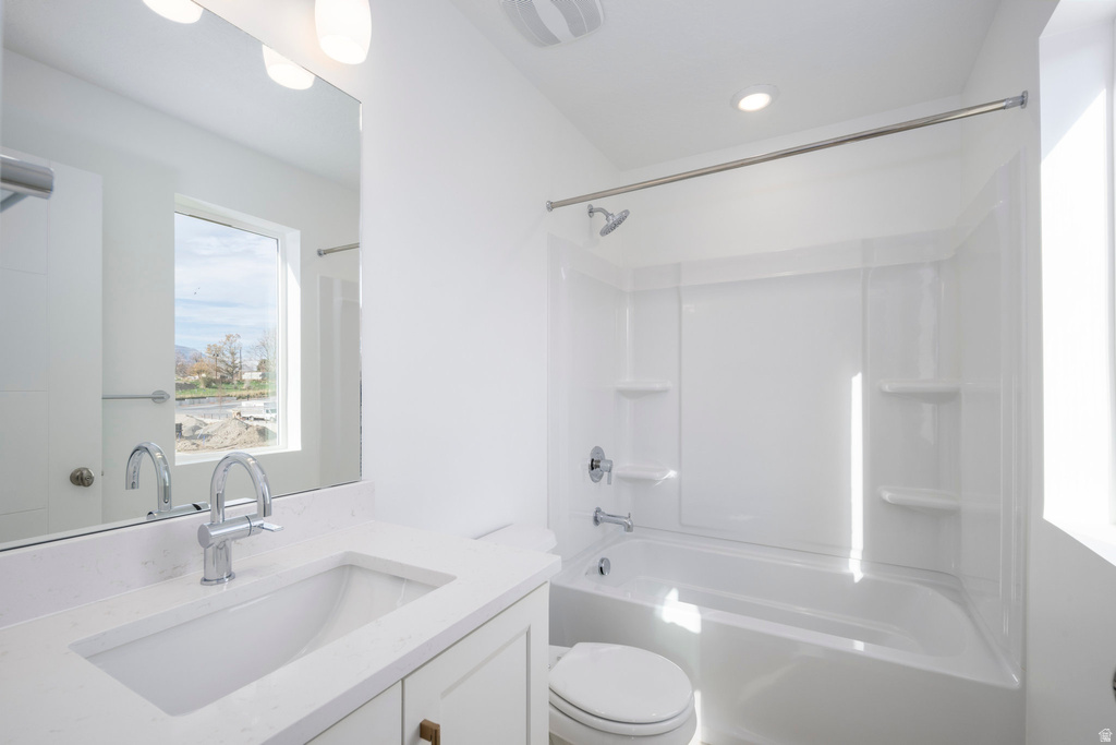 931 W COALBURN WAY #102 Murray, UT 84123