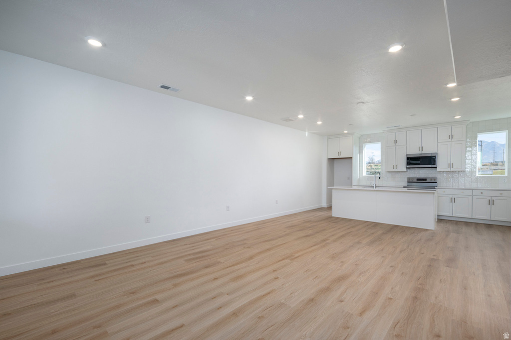 931 W COALBURN WAY #102 Murray, UT 84123