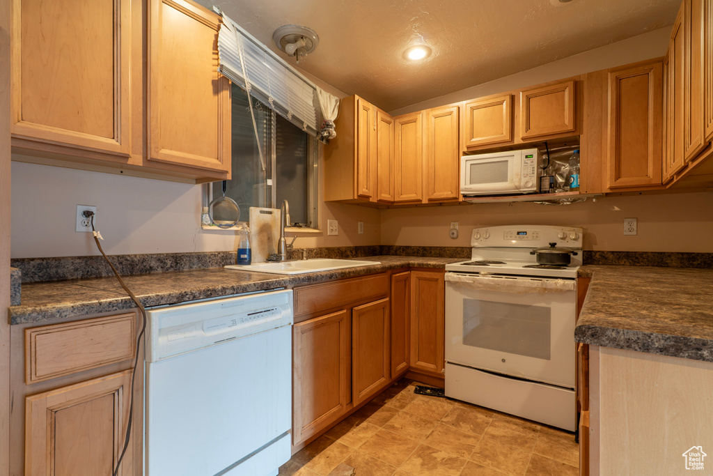 4646 W HUNTINGTON RD West Valley City, UT 84120