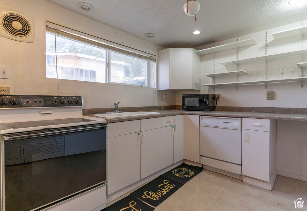 4646 W HUNTINGTON RD West Valley City, UT 84120