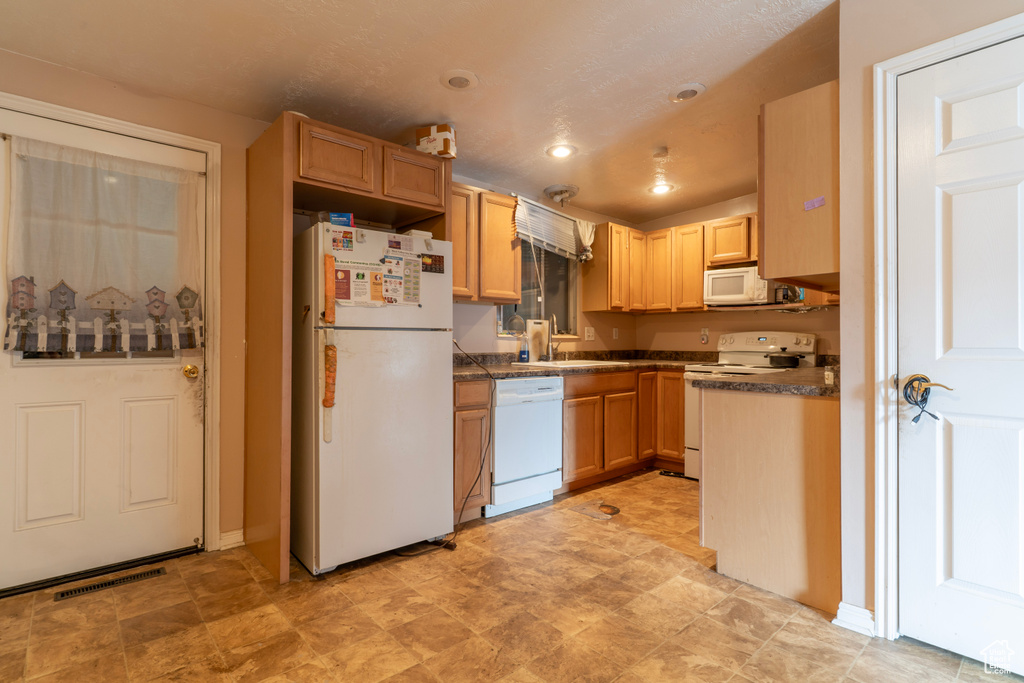 4646 W HUNTINGTON RD West Valley City, UT 84120