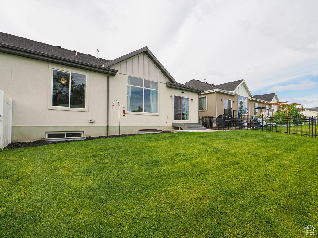 1268 W BRINKERHOFF DR West Jordan, UT 84084