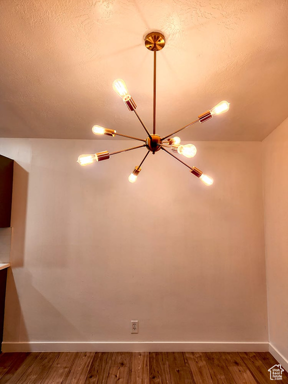 Photo 7 for MLS #2111448 at 586 N 940 West