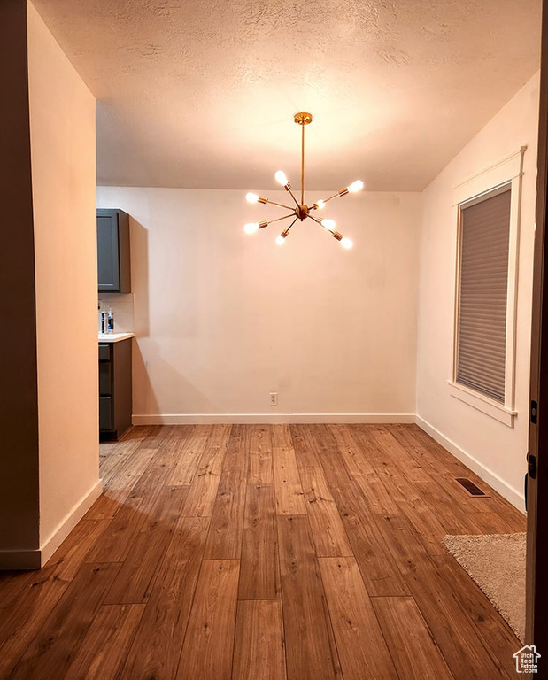 Photo 6 for MLS #2111448 at 586 N 940 West