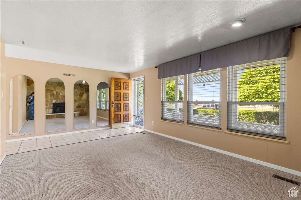 Photo 4 for MLS #2111460 at 1322 N Smelter Rd
