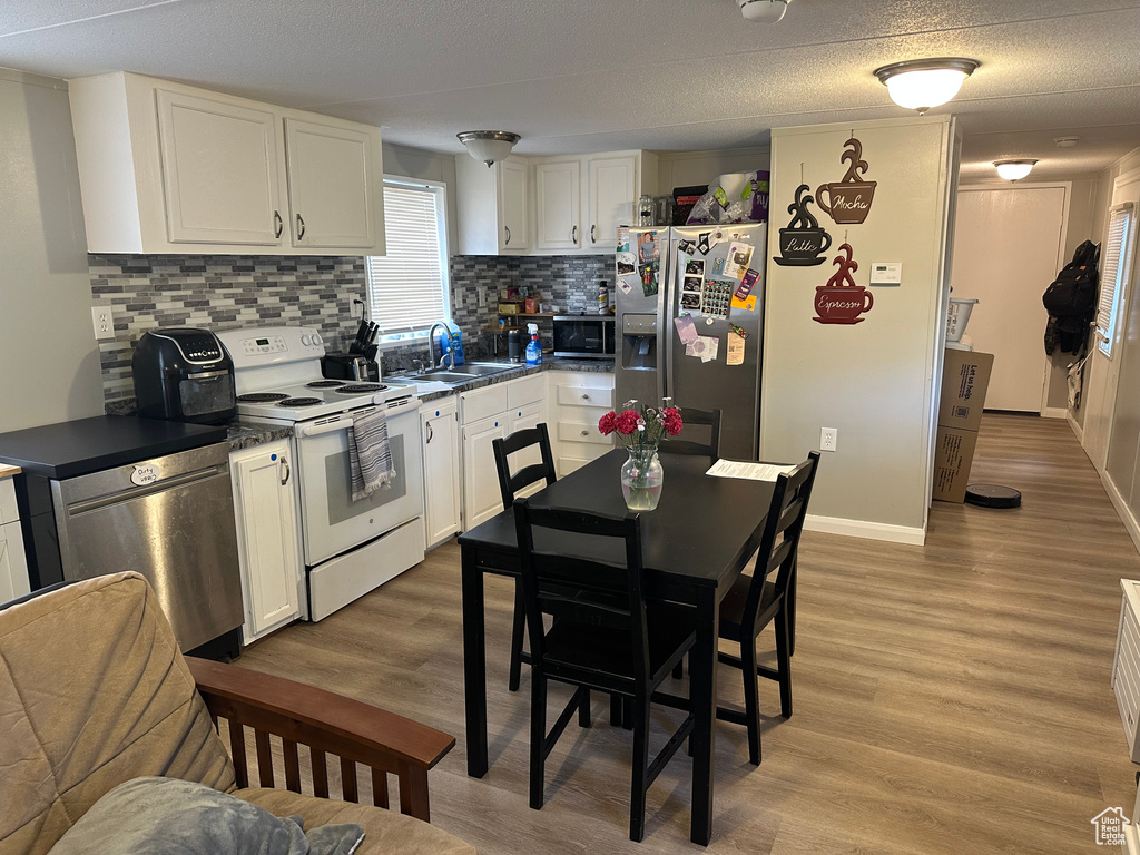 Photo 4 for MLS #2111470 at 1375 W 500 North #95