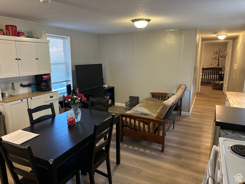Photo 5 for MLS #2111470 at 1375 W 500 North #95