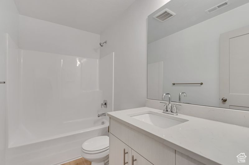 61 E 750 S #2 Springville, UT 84663