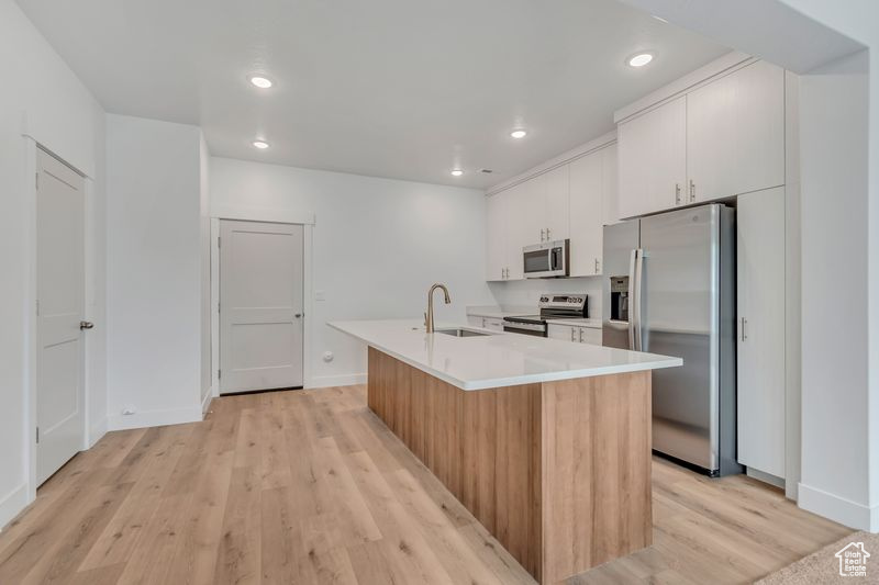 61 E 750 S #2 Springville, UT 84663