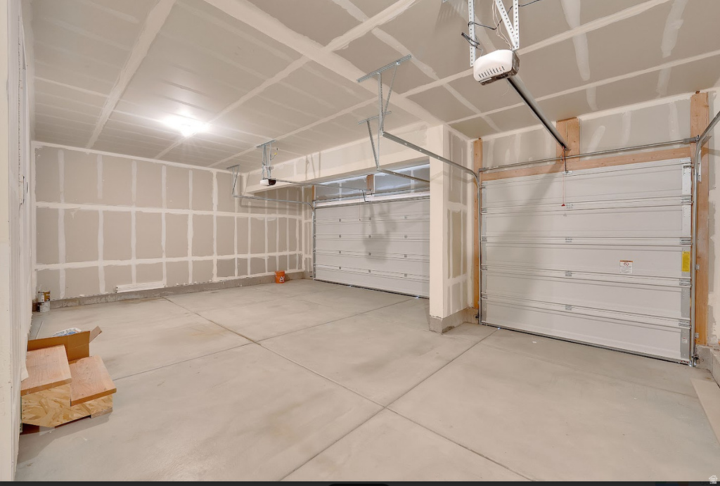 56 E NIGHT HERON CV #612 Saratoga Springs, UT 84045