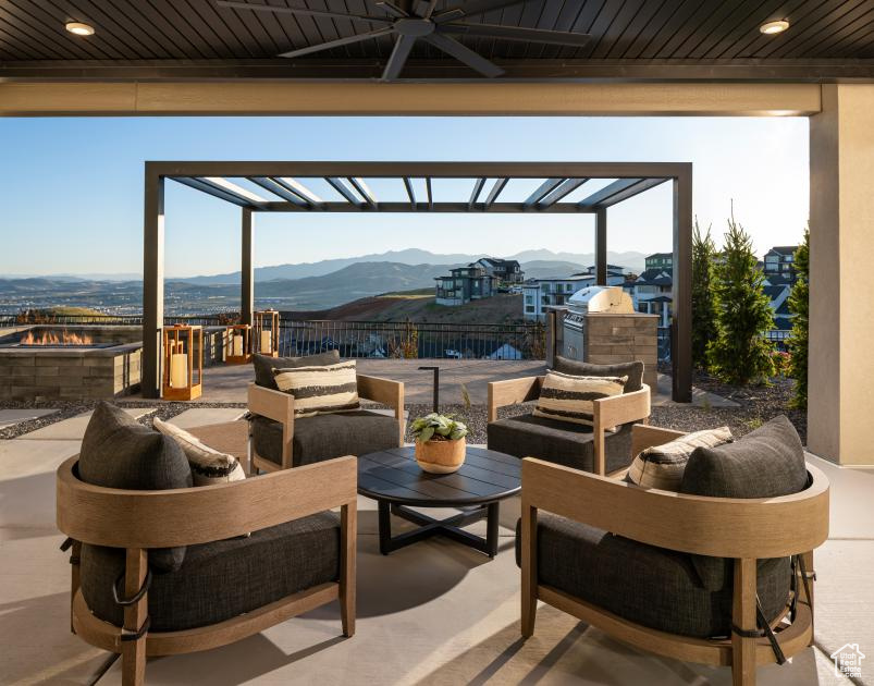 4521 N SOLSTICE DR #305 Lehi, UT 84048