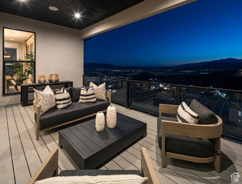 4521 N SOLSTICE DR #305 Lehi, UT 84048