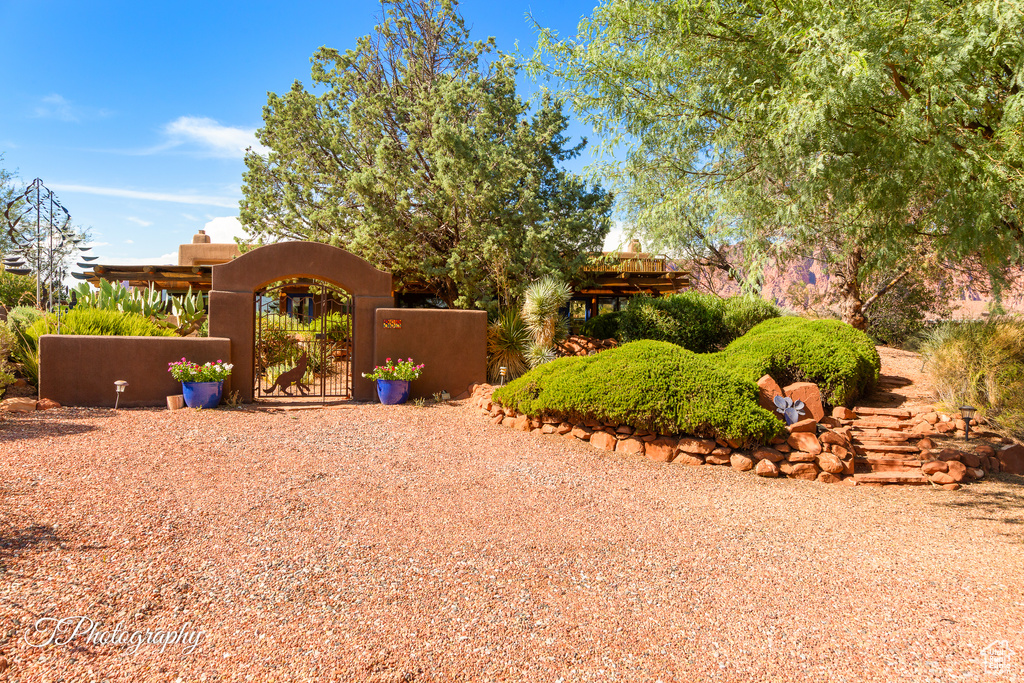 Photo 2 for MLS #2111497 at 888 N Coyote Gulch Ct