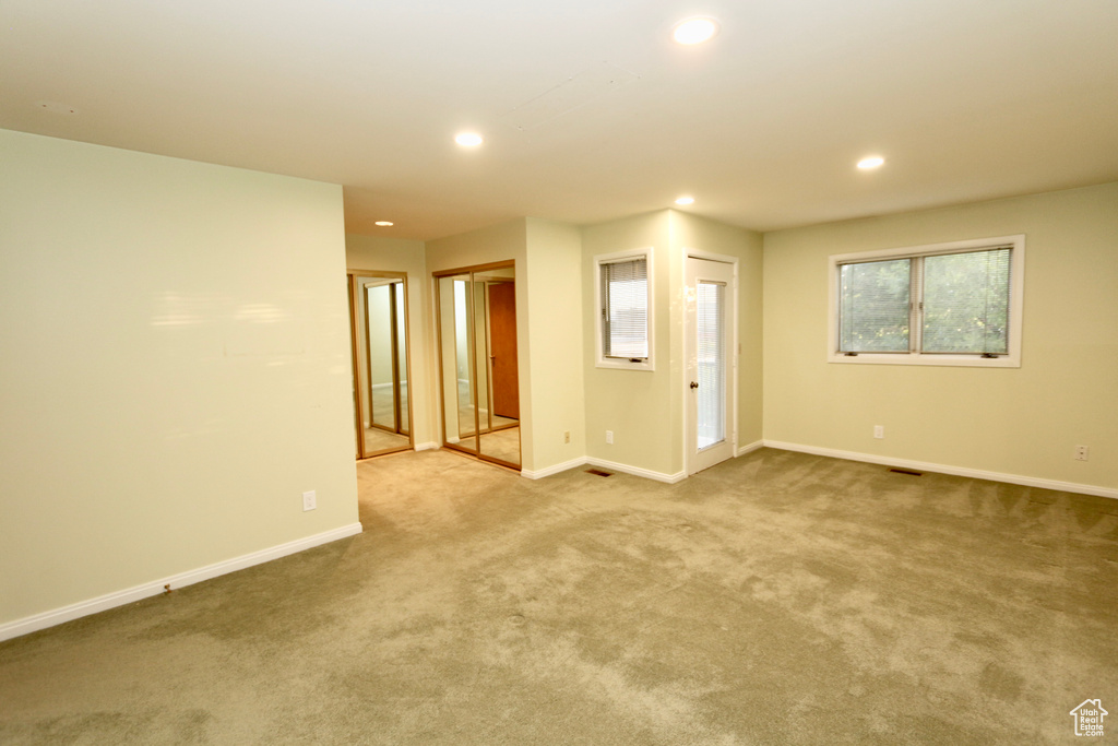 256 N ALMOND ST Salt Lake City, UT 84103