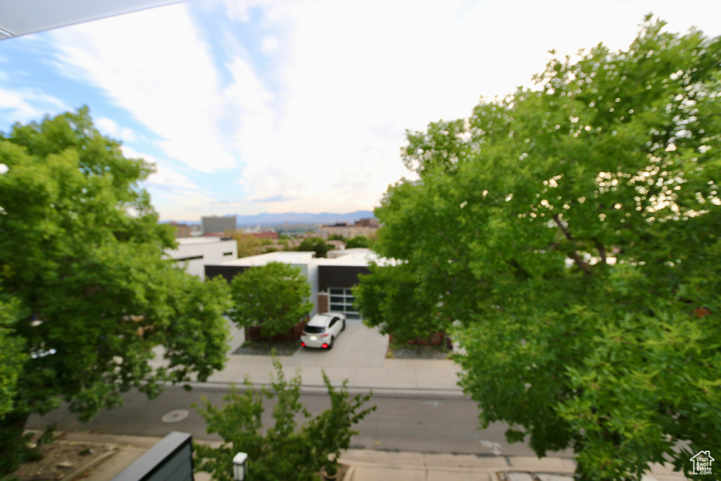 256 N ALMOND ST Salt Lake City, UT 84103