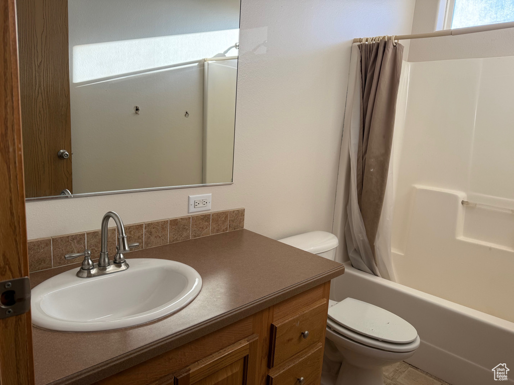 1165 N UCOLO RD Monticello, UT 84535