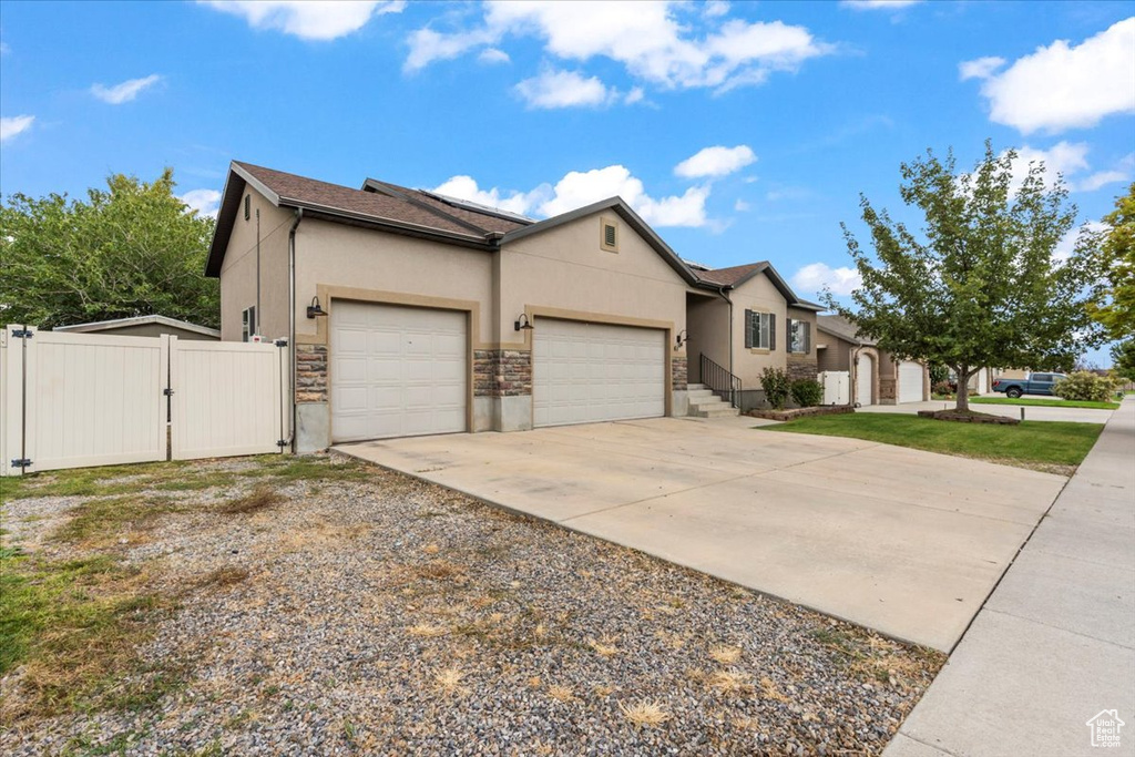 6104 W PEACH RIDGE WAY Salt Lake City, UT 84128
