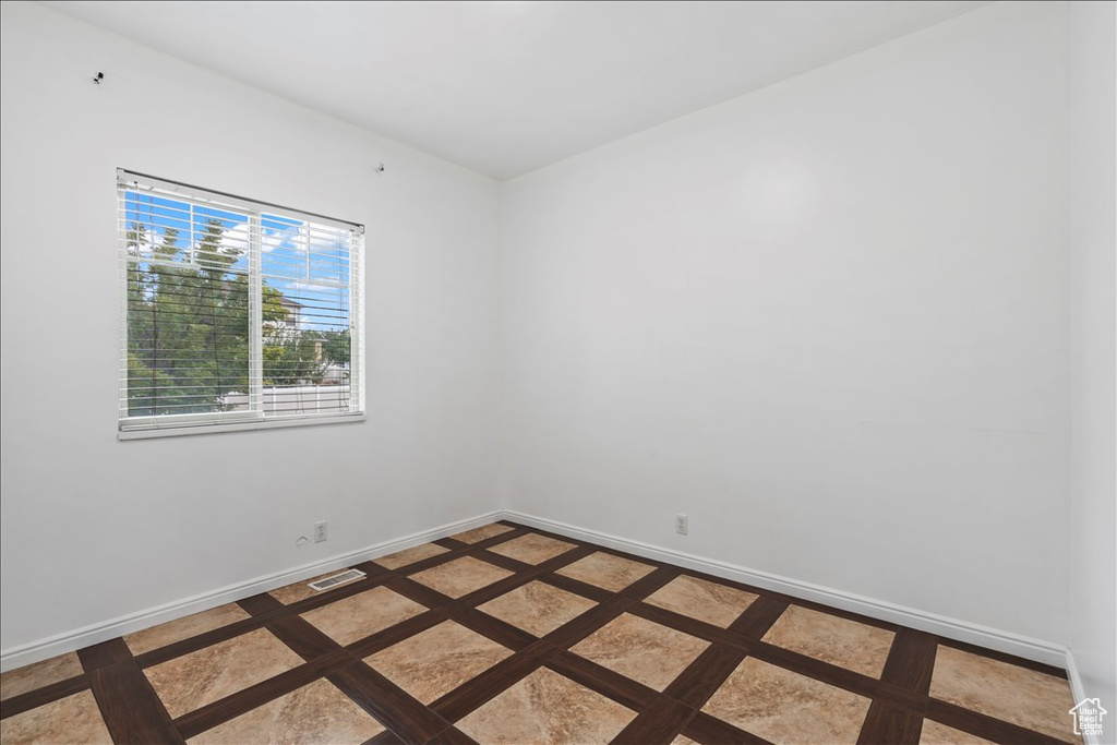 6104 W PEACH RIDGE WAY Salt Lake City, UT 84128