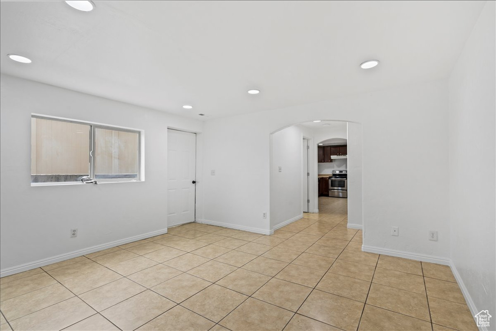 6104 W PEACH RIDGE WAY Salt Lake City, UT 84128
