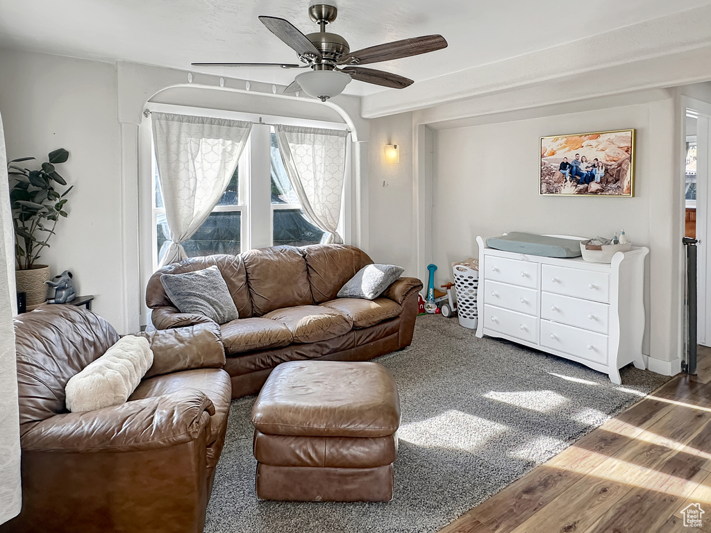 250 W MILL RD Ferron, UT 84523