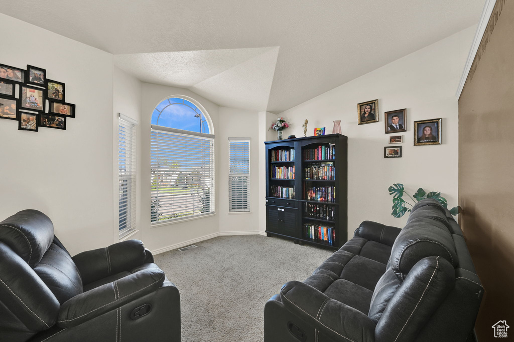 4118 WESTLAKE DR Roy, UT 84067