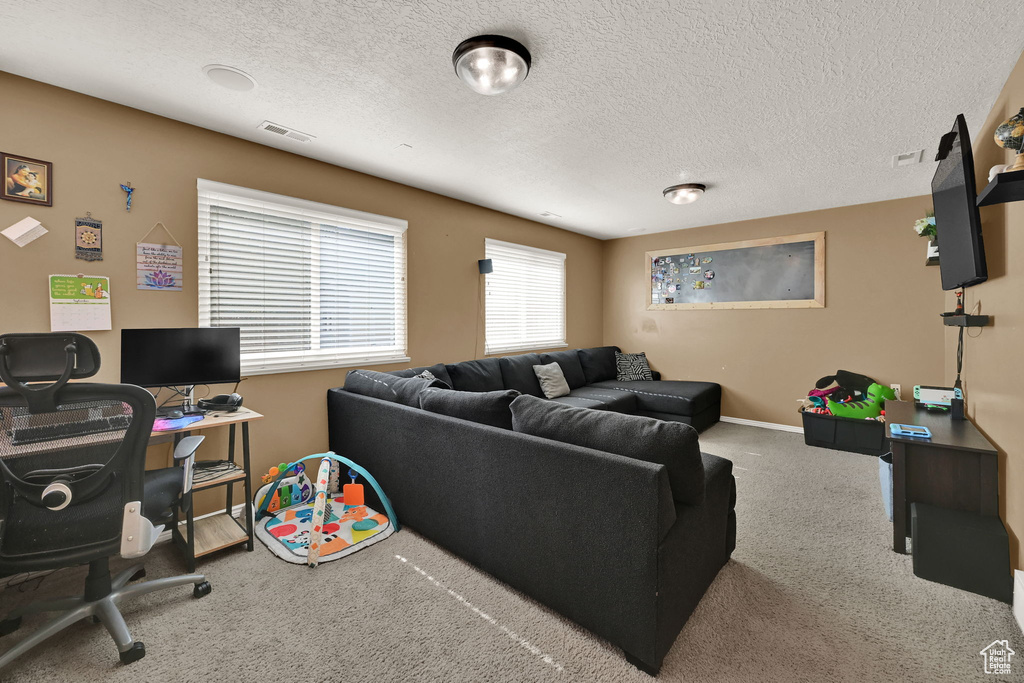 4118 WESTLAKE DR Roy, UT 84067