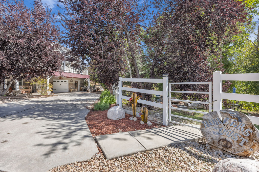 Photo 3 for MLS #2111540 at 896 E Chalk Creek Rd