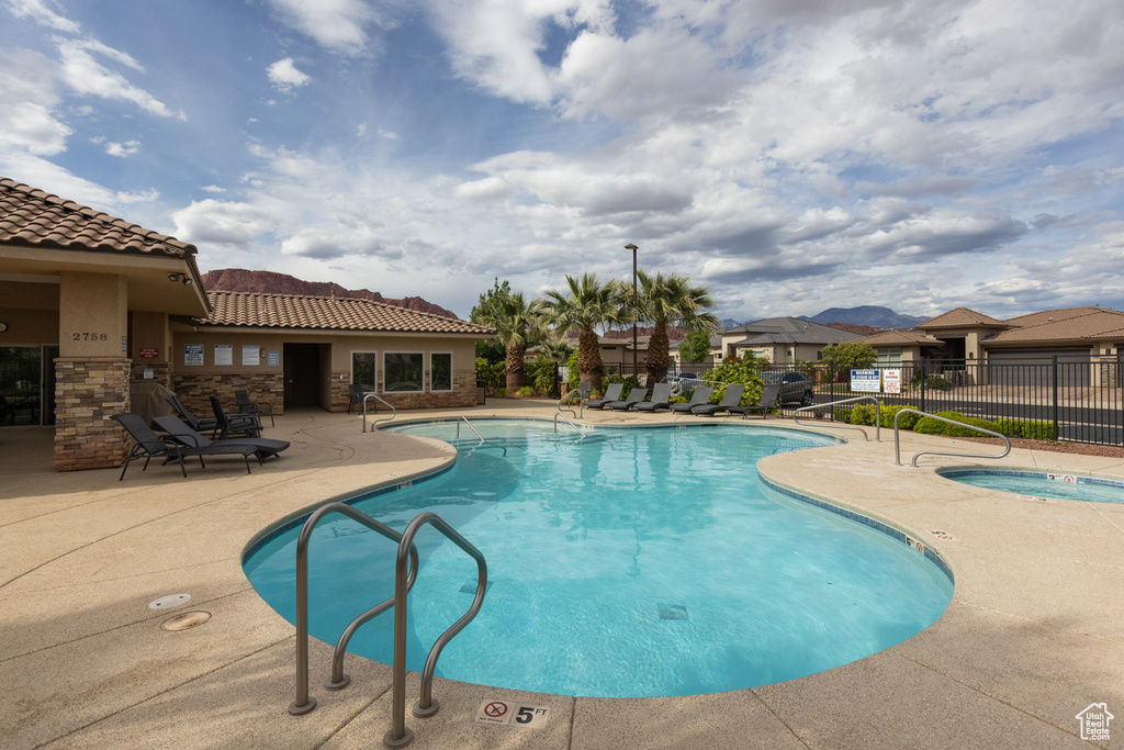 Photo 50 for MLS #2111561 at 2701 Bella Sol Dr