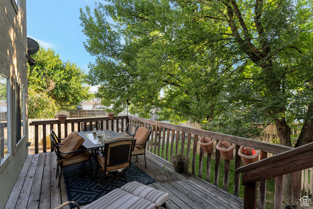 1927 N 450 W Centerville, UT 84014