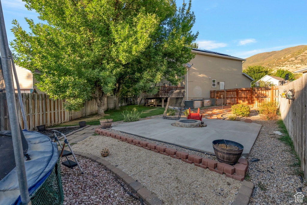 1927 N 450 W Centerville, UT 84014