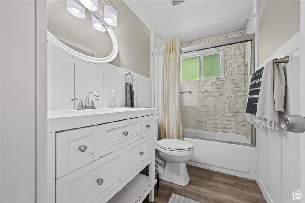 Photo 11 for MLS #2111567 at 721 E 750 North