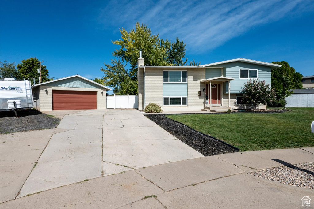 Photo 28 for MLS #2111567 at 721 E 750 North