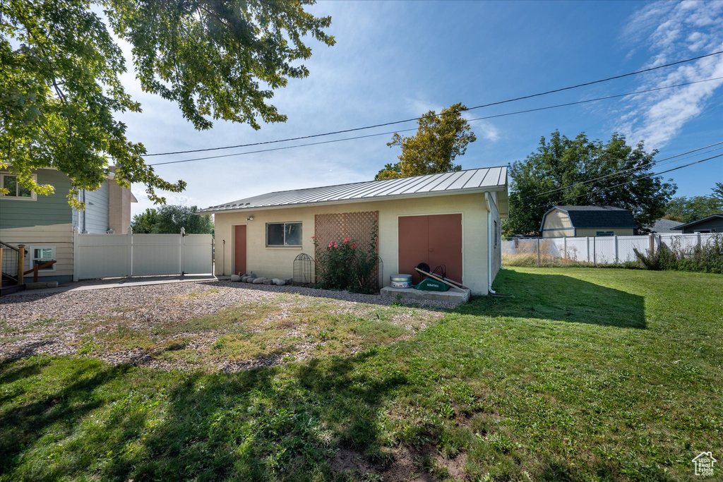 Photo 38 for MLS #2111567 at 721 E 750 North
